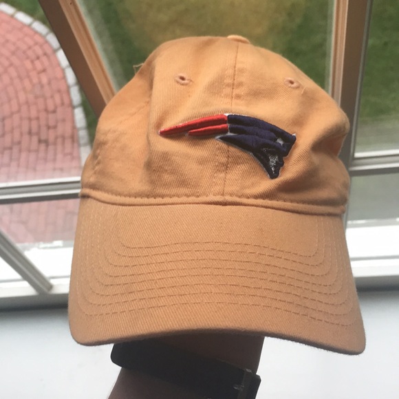 orange patriots hat (reebok) - Picture 1 of 4